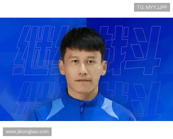 南京城市续约35岁胡人天中场