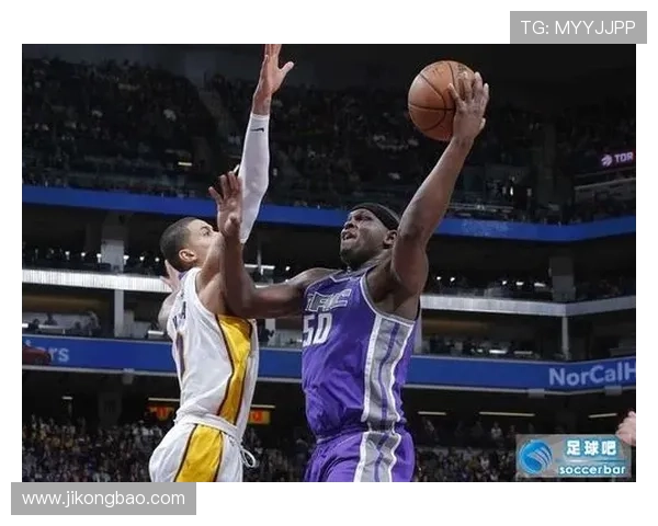 湖人轻取国王球员表现分层解析 湖人轻取国王球员表现分层解析