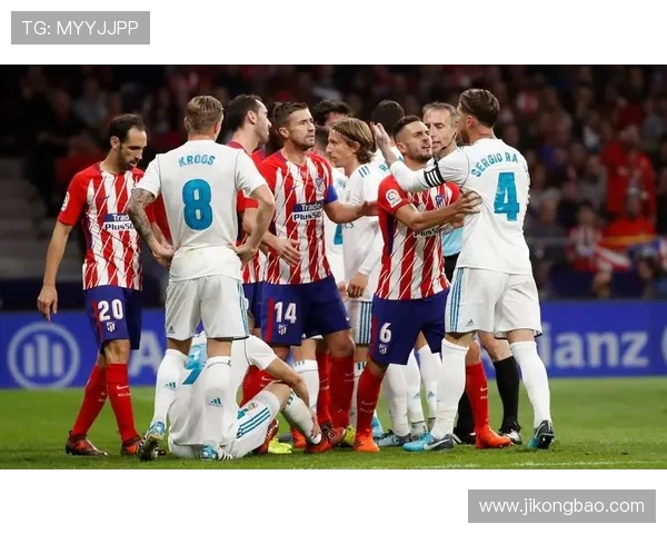 红转蓝经典重现 埃弗顿德比激情四射